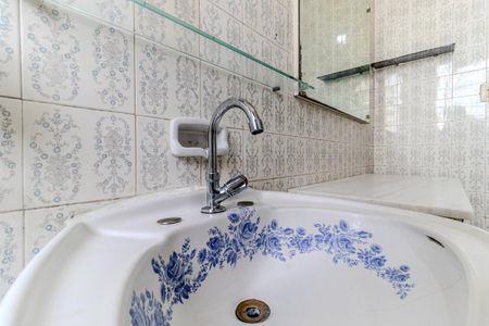 Apartamento à venda com 115m², 2 quartos e sem vagaBanheiro