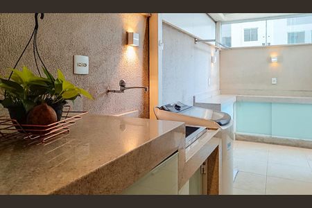 Apartamento à venda com 120m², 3 quartos e 2 vagasÁrea de Serviço