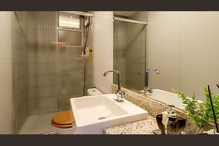 Apartamento à venda com 120m², 3 quartos e 2 vagasBanheiro 