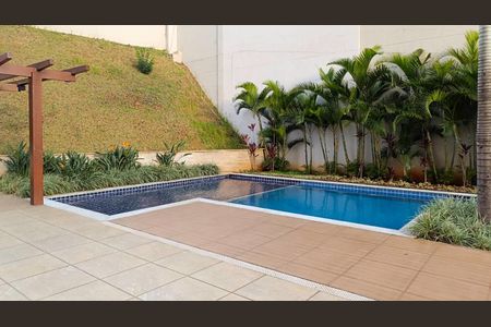 Apartamento à venda com 120m², 3 quartos e 2 vagasÁrea comum - Piscina