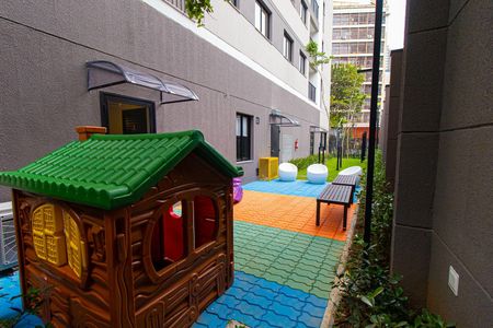 Apartamento para alugar com 39m², 1 quarto e sem vagaÁrea comum - Playground