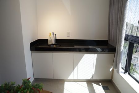 Apartamento para alugar com 110m², 3 quartos e 2 vagasVaranda da Sala