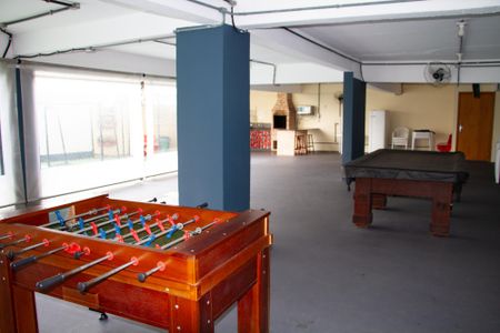 Apartamento à venda com 55m², 2 quartos e 1 vaga Apartamento à venda com 55m², 2 quartos e 1 vagaÁrea comum - Salão de jogos