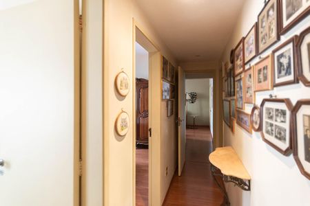 Apartamento à venda com 122m², 3 quartos e 1 vagaCorredor