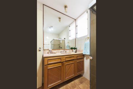 Apartamento à venda com 122m², 3 quartos e 1 vagaBanheiro Social