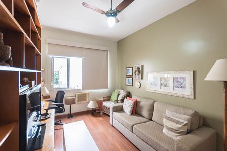 Apartamento à venda com 122m², 3 quartos e 1 vagaSuíte