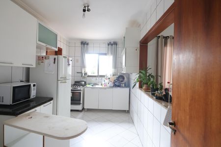 Apartamento à venda com 161m², 3 quartos e 2 vagasCozinha