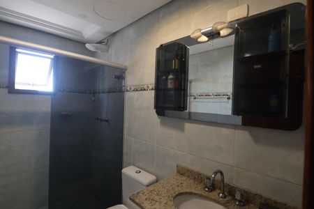 Apartamento à venda com 161m², 3 quartos e 2 vagasBanheiro da Suíte
