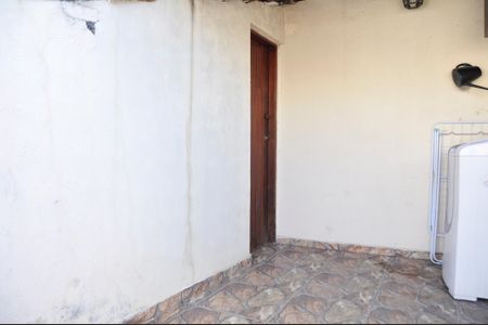 Casa à venda com 200m², 5 quartos e 1 vaga Casa à venda com 200m², 5 quartos e 1 vagaÁrea de Serviço