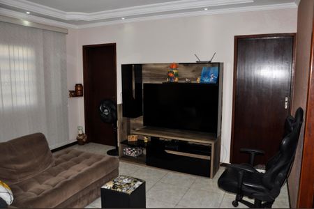 Casa à venda com 200m², 5 quartos e 1 vaga Casa à venda com 200m², 5 quartos e 1 vagaSala