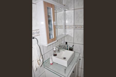 Casa à venda com 200m², 5 quartos e 1 vaga Casa à venda com 200m², 5 quartos e 1 vagaBanheiro da Suíte