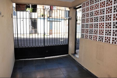 Casa à venda com 200m², 5 quartos e 1 vaga Casa à venda com 200m², 5 quartos e 1 vagaGaragem