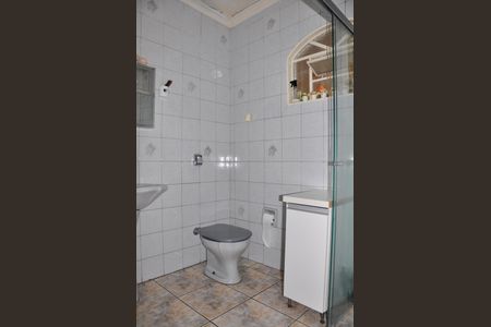 Casa à venda com 200m², 5 quartos e 1 vaga Casa à venda com 200m², 5 quartos e 1 vagaBanheiro Social