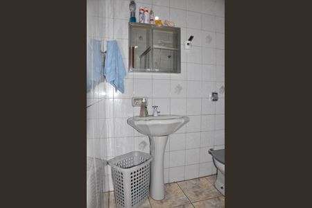 Casa à venda com 200m², 5 quartos e 1 vaga Casa à venda com 200m², 5 quartos e 1 vagaBanheiro Social