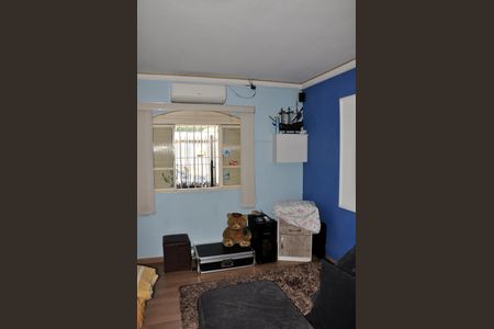 Casa à venda com 200m², 5 quartos e 1 vaga Casa à venda com 200m², 5 quartos e 1 vagaQuarto 01