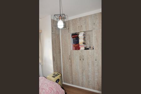 Casa à venda com 200m², 5 quartos e 1 vaga Casa à venda com 200m², 5 quartos e 1 vagaSuíte