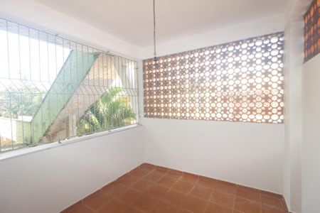Apartamento para alugar com 92m², 3 quartos e 1 vaga Apartamento para alugar com 92m², 3 quartos e 1 vagaVaranda