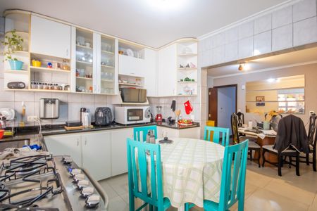 Casa à venda com 202m², 3 quartos e 2 vagas Casa à venda com 202m², 3 quartos e 2 vagasCozinha