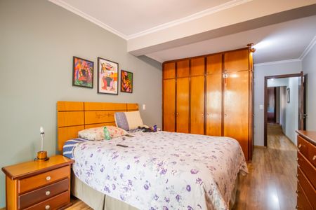 Casa à venda com 202m², 3 quartos e 2 vagas Casa à venda com 202m², 3 quartos e 2 vagasSuíte