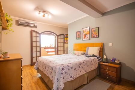 Casa à venda com 202m², 3 quartos e 2 vagas Casa à venda com 202m², 3 quartos e 2 vagasSuíte