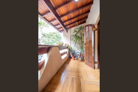 Casa à venda com 202m², 3 quartos e 2 vagas Casa à venda com 202m², 3 quartos e 2 vagasSacada da Suíte