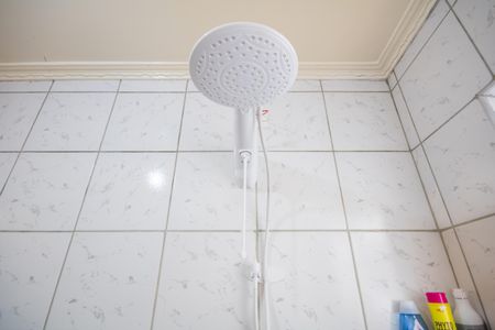 Casa à venda com 202m², 3 quartos e 2 vagas Casa à venda com 202m², 3 quartos e 2 vagasBanheiro da Suíte