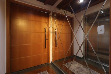 Apartamento à venda com 141m², 3 quartos e 2 vagasHall de entrada