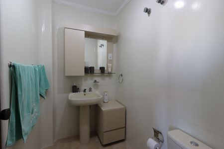 Apartamento à venda com 141m², 3 quartos e 2 vagasBanheiro da Suíte 2