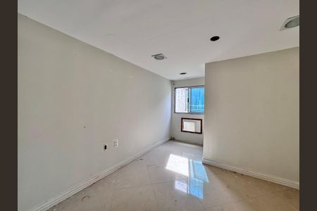 Casa de condomínio à venda com 132m², 3 quartos e 1 vagaSuíte 3