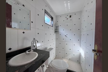 Casa de condomínio à venda com 132m², 3 quartos e 1 vagaSuíte 3 - Banheiro