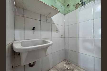 Casa de condomínio à venda com 132m², 3 quartos e 1 vagaÁrea de Serviço