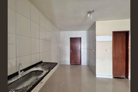 Casa de condomínio à venda com 132m², 3 quartos e 1 vagaCozinha