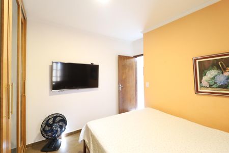 Casa à venda com 90m², 3 quartos e 2 vagasQuarto 2