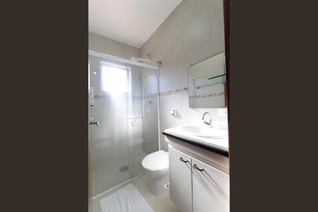 Casa à venda com 90m², 3 quartos e 2 vagasBanheiro 2