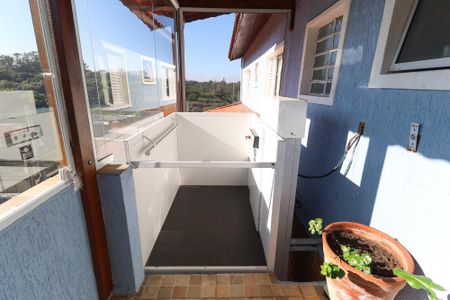 Casa à venda com 90m², 3 quartos e 2 vagasÁrea Gourmet