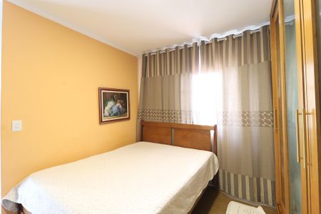 Casa à venda com 90m², 3 quartos e 2 vagasQuarto 2