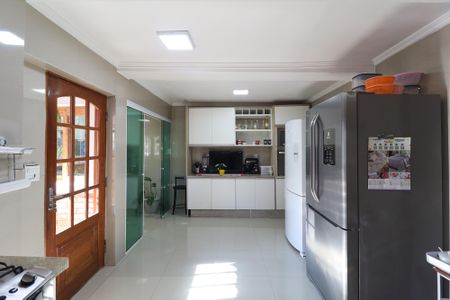 Casa à venda com 90m², 3 quartos e 2 vagasCozinha