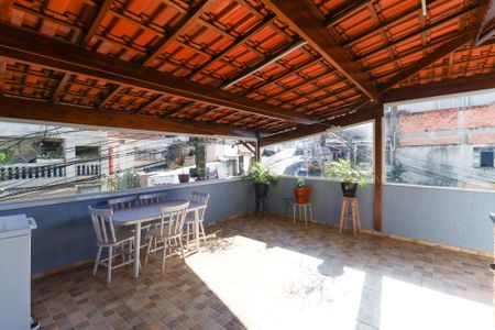 Casa à venda com 90m², 3 quartos e 2 vagasÁrea Gourmet