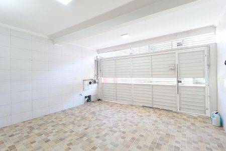 Casa à venda com 90m², 3 quartos e 2 vagasGaragem