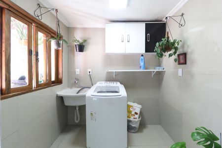 Casa à venda com 90m², 3 quartos e 2 vagasÁrea de Serviço