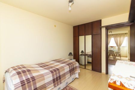 Apartamento à venda com 41m², 1 quarto e 1 vagaQuarto
