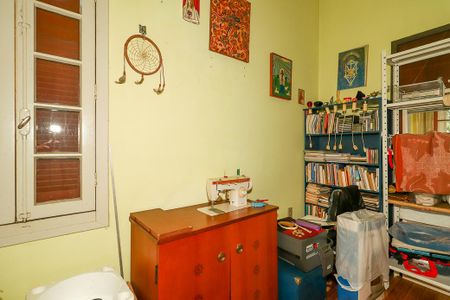 Casa para alugar com 380m², 5 quartos e 2 vagasQuarto 4