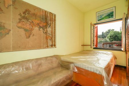 Casa para alugar com 380m², 5 quartos e 2 vagasQuarto 1