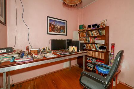 Casa para alugar com 380m², 5 quartos e 2 vagasSuíte