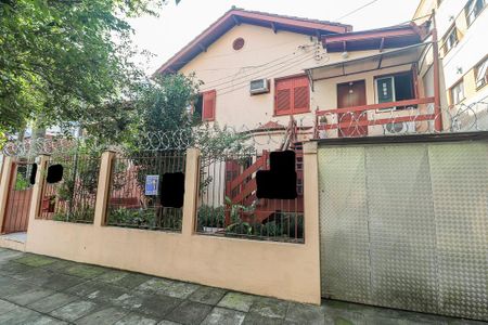 Casa para alugar com 380m², 5 quartos e 2 vagasFachada