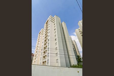 Apartamento à venda com 54m², 2 quartos e 1 vaga Apartamento à venda com 54m², 2 quartos e 1 vagaFachada e portaria