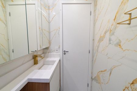 Apartamento para alugar com 36m², 1 quarto e sem vaga Apartamento para alugar com 36m², 1 quarto e sem vagaBanheiro da Suíte