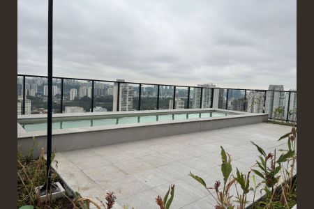 Studio à venda com 30m², 1 quarto e sem vagaÁrea comum - Piscina