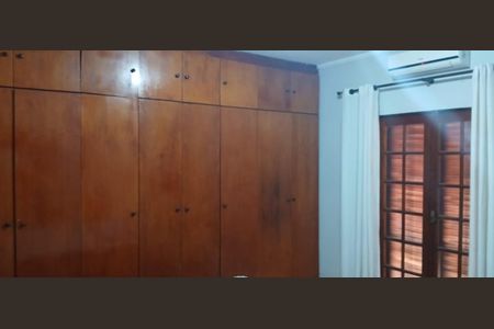 Casa à venda com 248m², 3 quartos e 4 vagasFoto 06