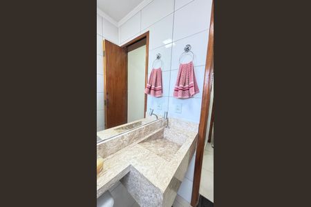 Apartamento à venda com 96m², 2 quartos e 1 vagaBanheiro da Suíte